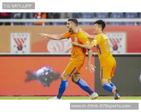 鲁能与富力激战全场精彩回放分析与战术解读